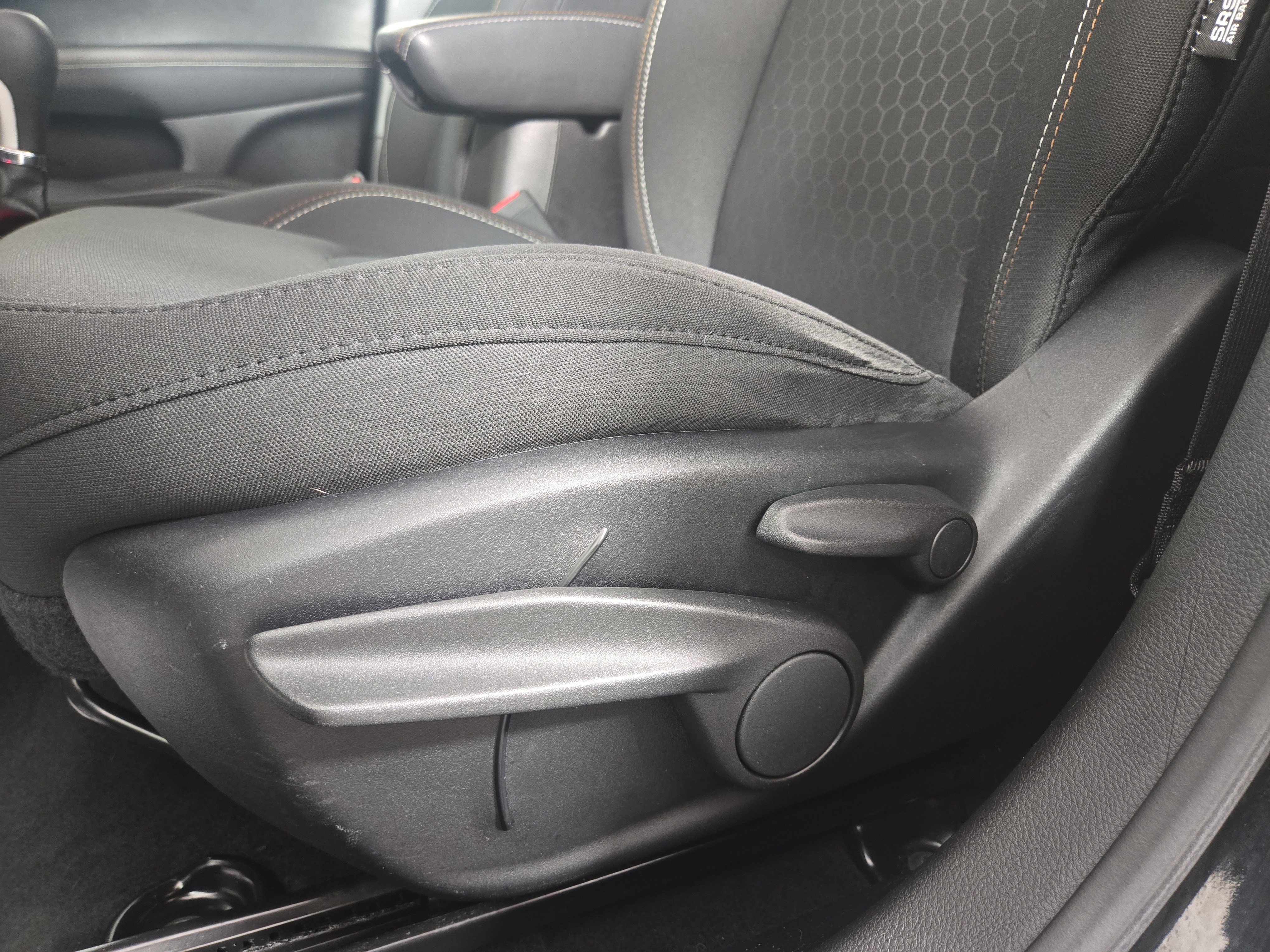 Used 2019 Jeep Compass Sport image 29