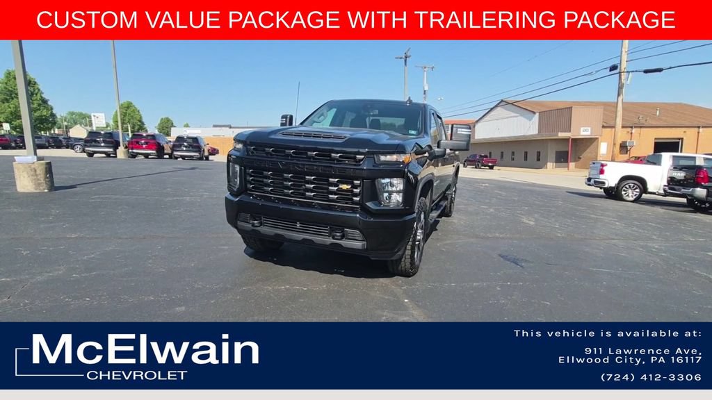 Used 2021 Chevrolet Silverado 2500 Custom w/ Custom Value Package AWD/4WD image 4