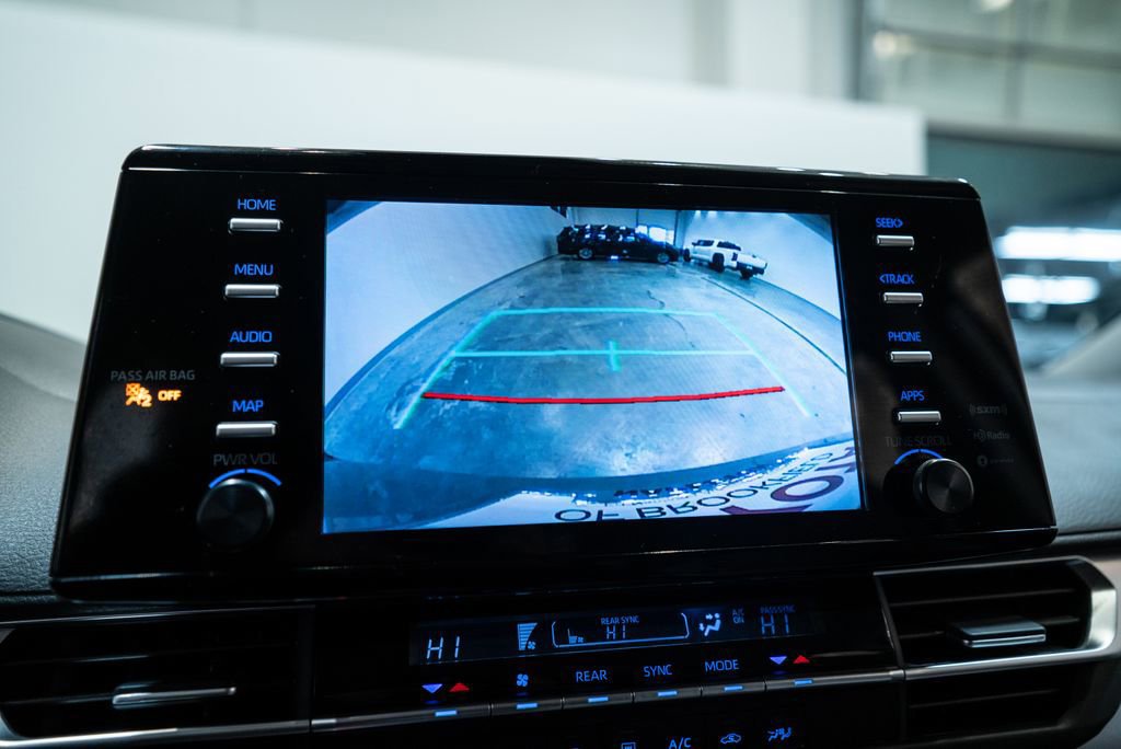 Certified 2023 Toyota Sienna LE image 25