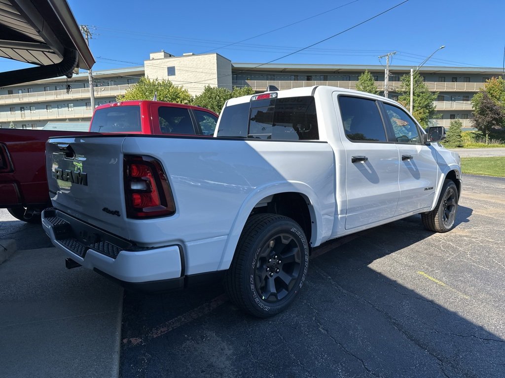 New 2025 RAM 1500 4x4 Crew Cab image 3