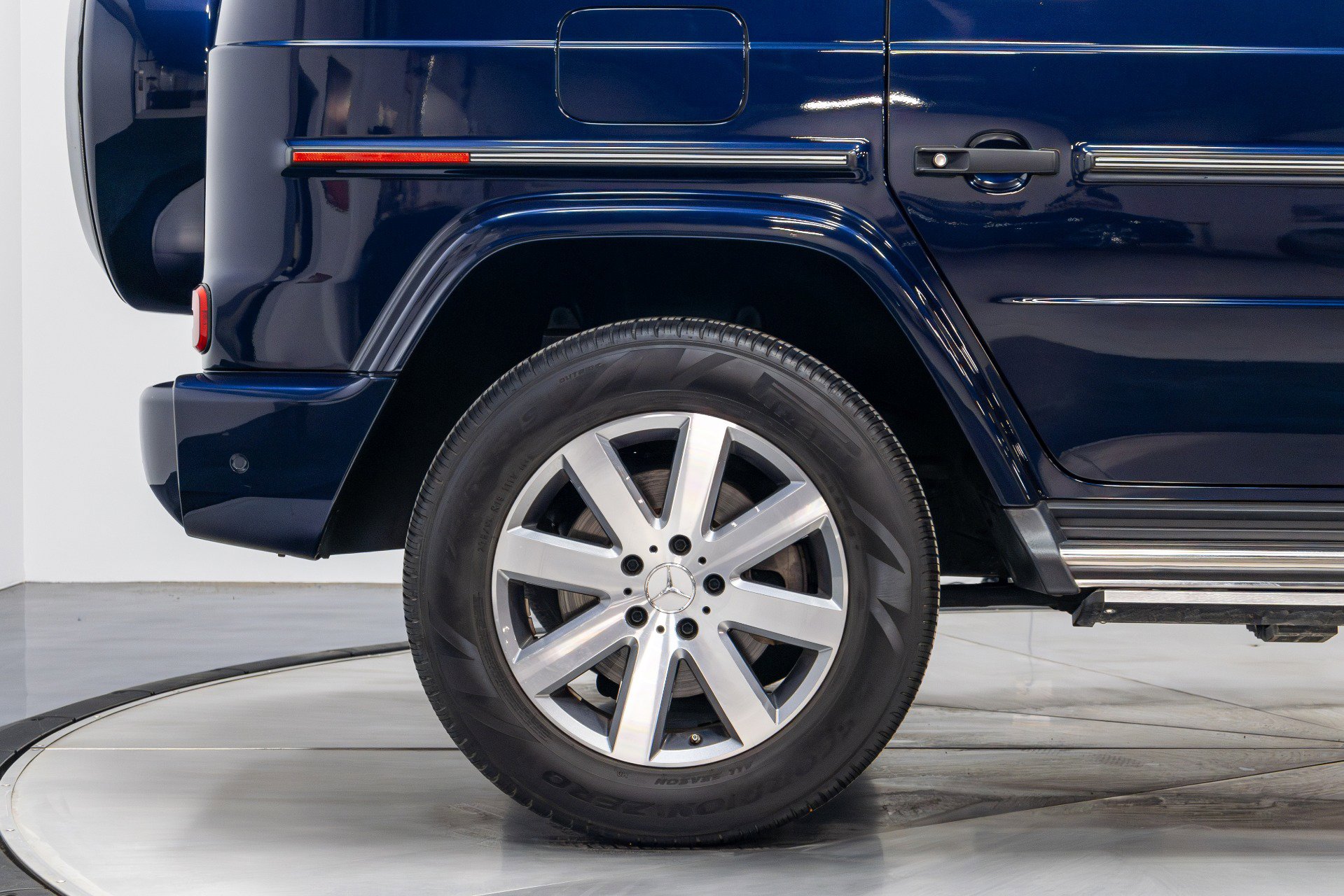 Used 2020 Mercedes-Benz G 550 image 16