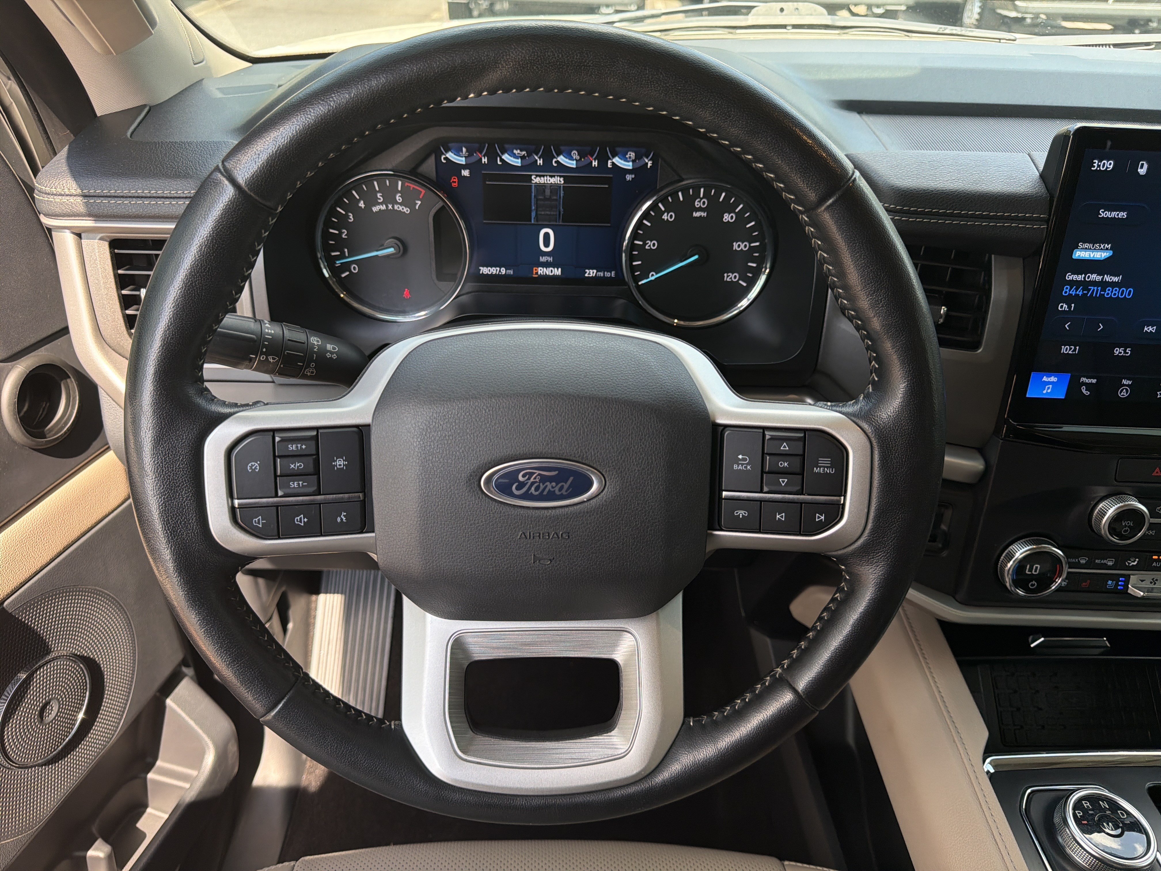Used 2022 Ford Expedition XLT AWD/4WD image 30