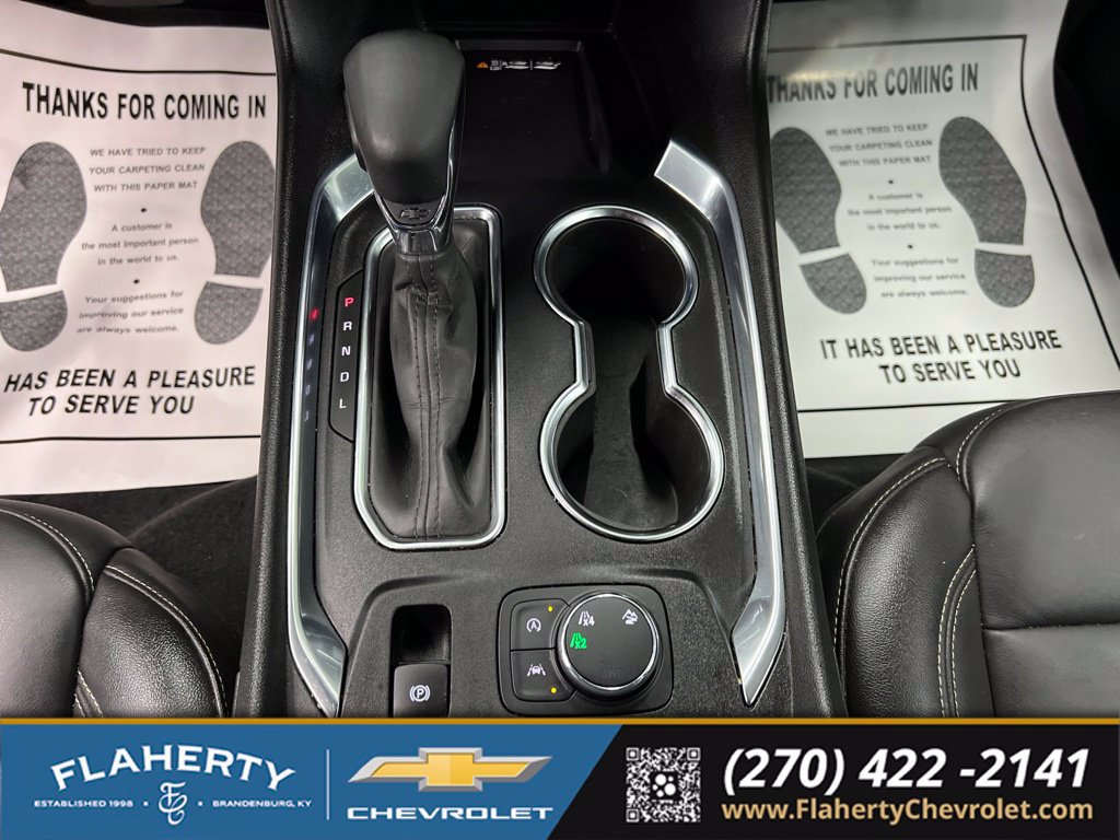 Used 2023 Chevrolet Traverse LT w/ LT Premium Package AWD/4WD image 33