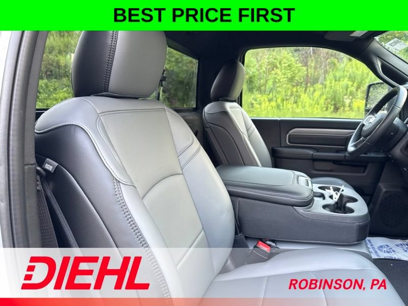 New 2026 RAM 3500 Tradesman AWD/4WD image 13