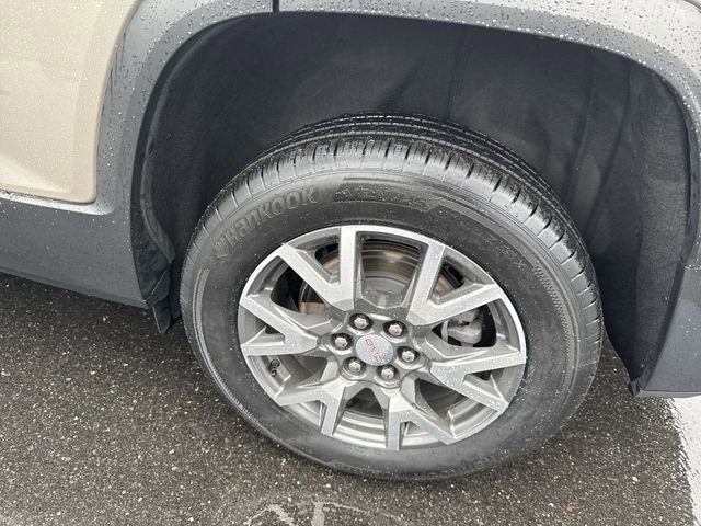 Certified 2022 GMC Acadia SLE image 32