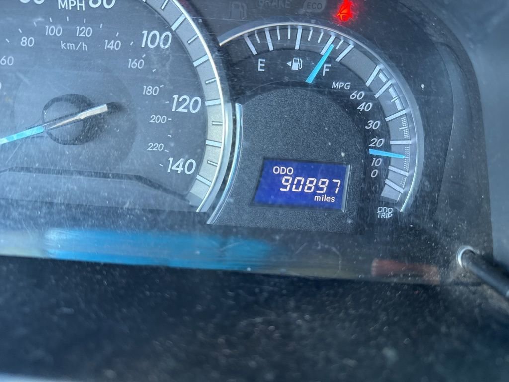 Used 2013 Toyota Camry SE image 11