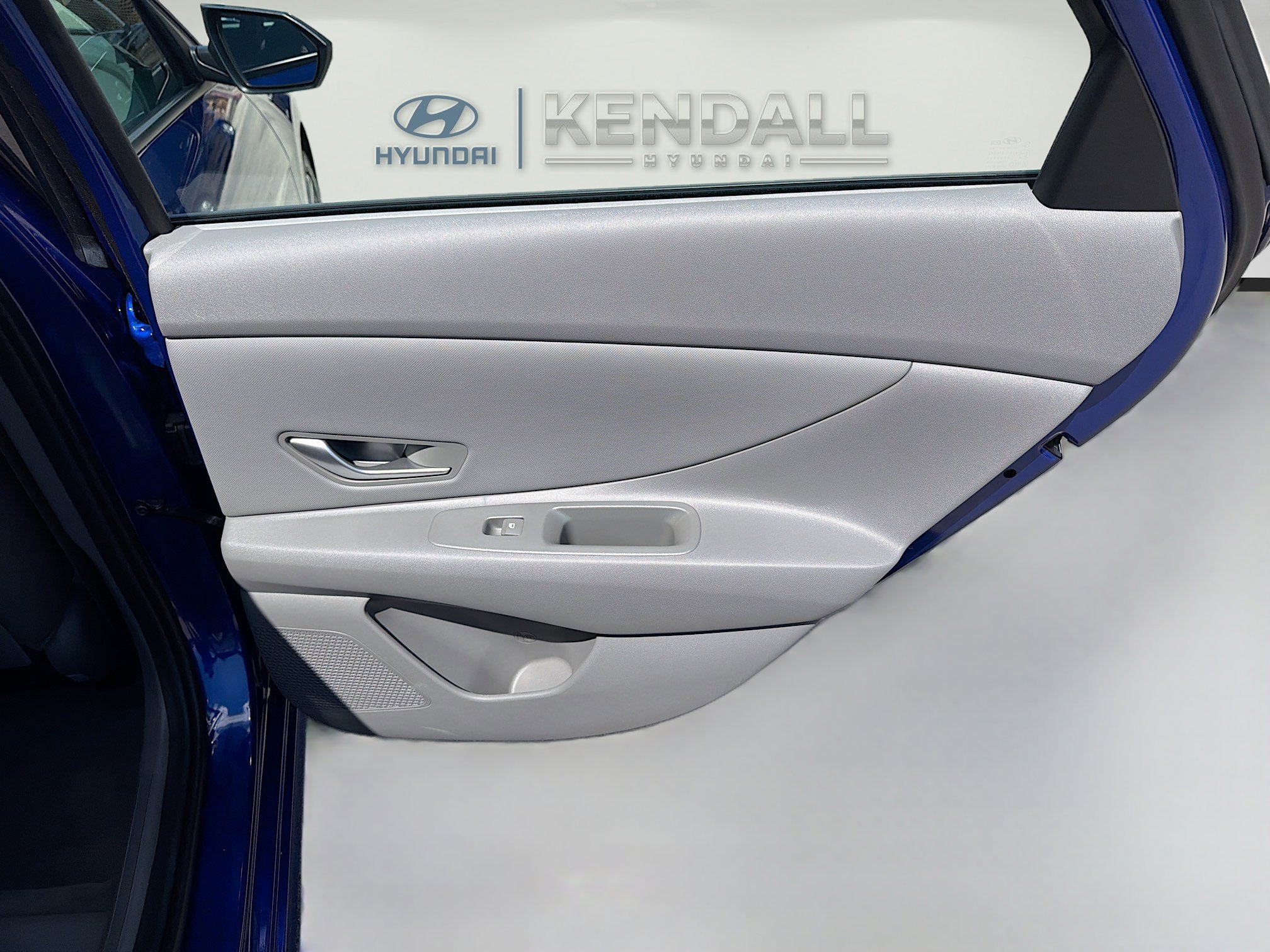 Certified 2025 Hyundai Elantra Sport image 27