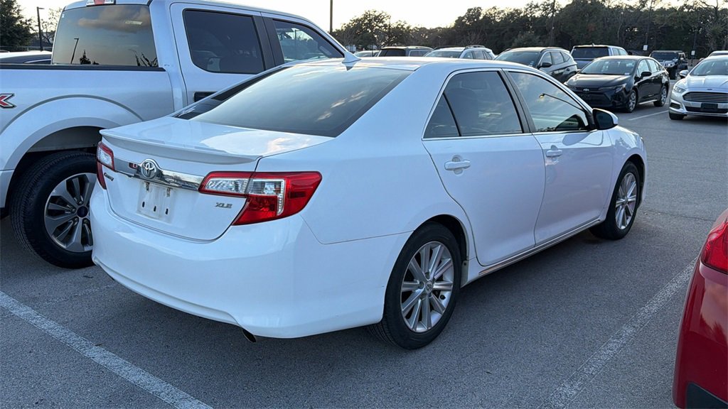 Used 2012 Toyota Camry XLE image 7