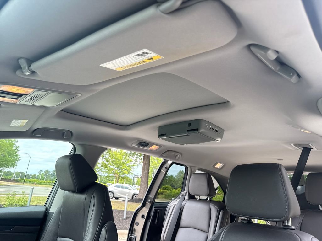 Used 2021 Honda Odyssey EX-L image 29