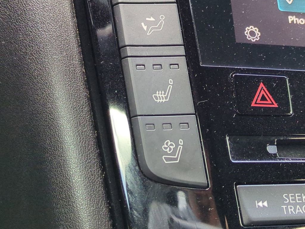 Used 2023 INFINITI QX50 Sport image 24