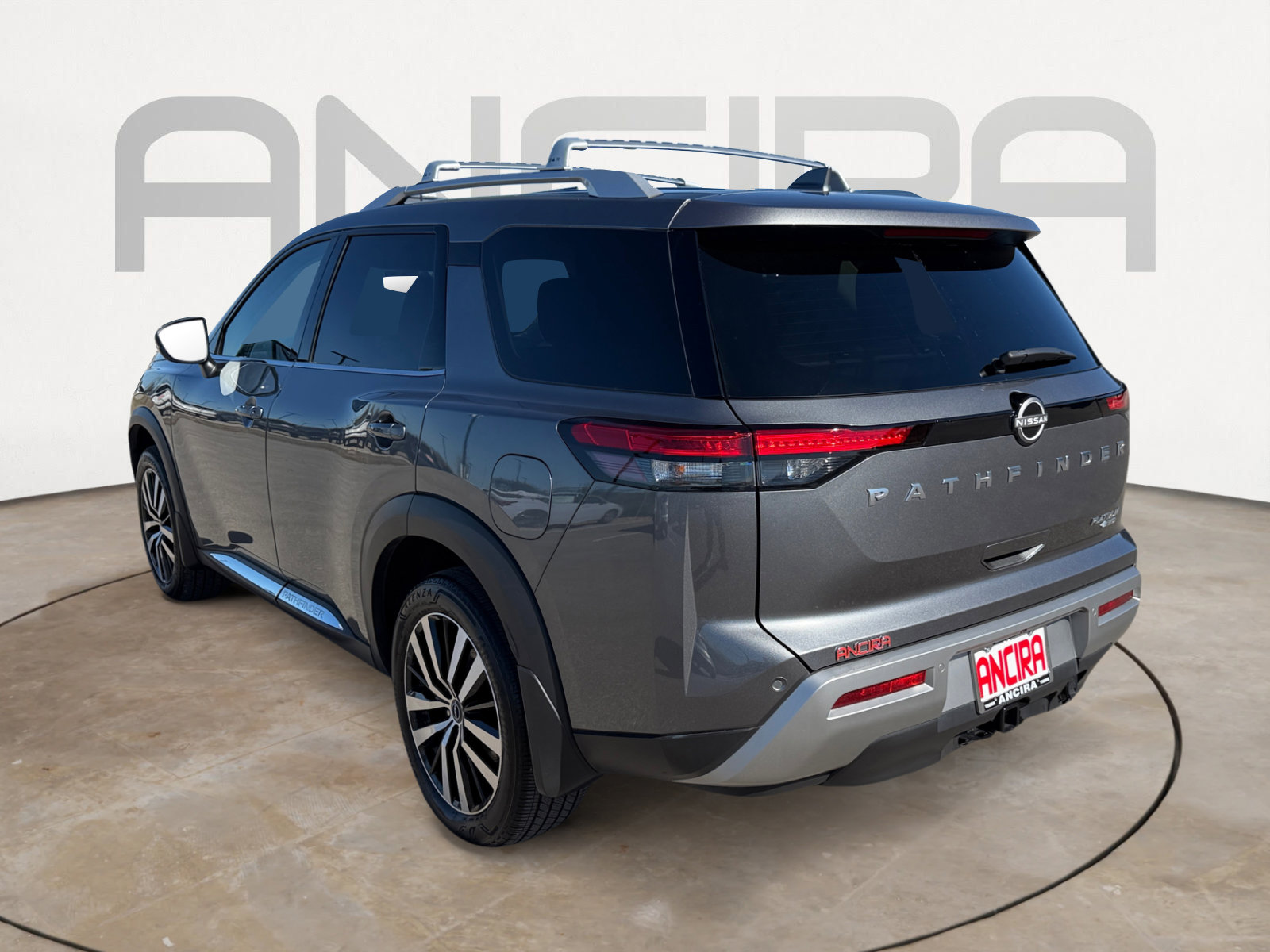 Used 2024 Nissan Pathfinder Platinum w/ Cargo Package image 12