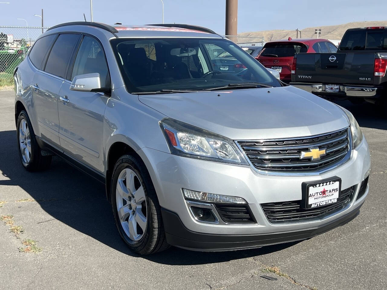 Used 2017 Chevrolet Traverse LT w/ Style and Technology Package