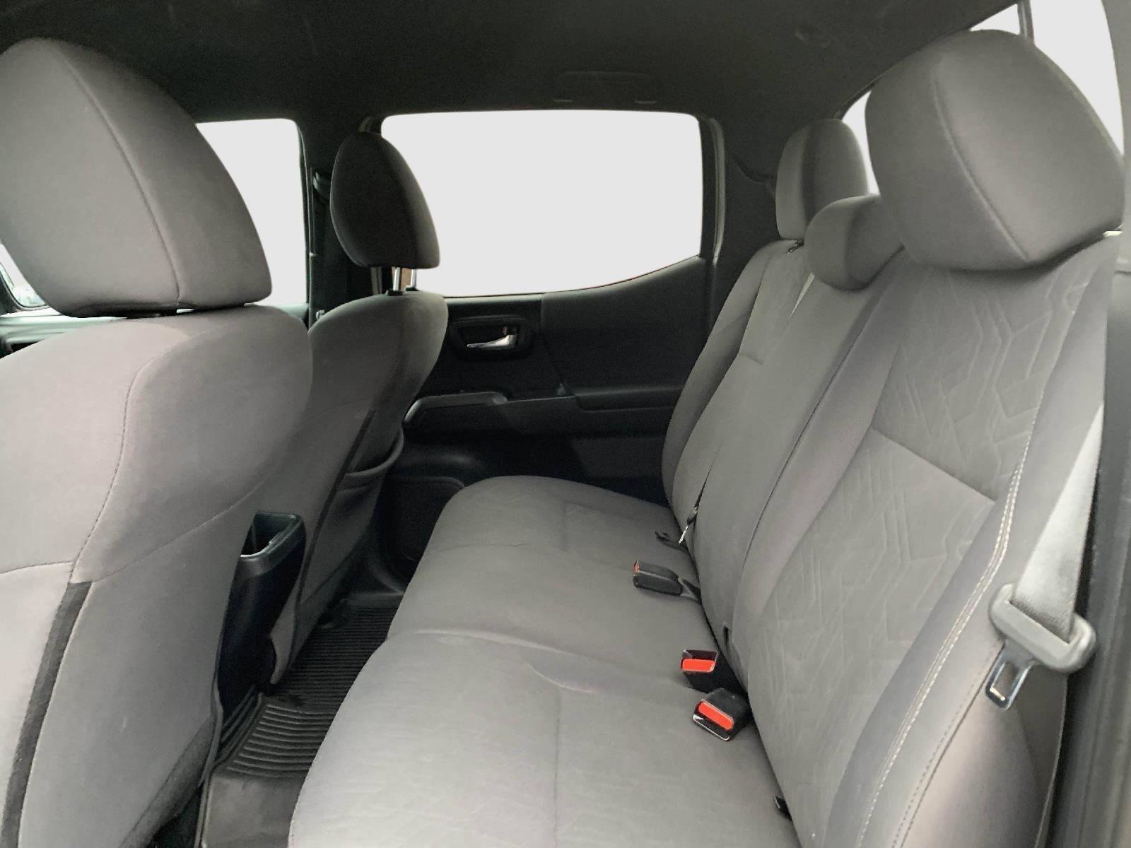 Used 2019 Toyota Tacoma TRD Off-Road image 38