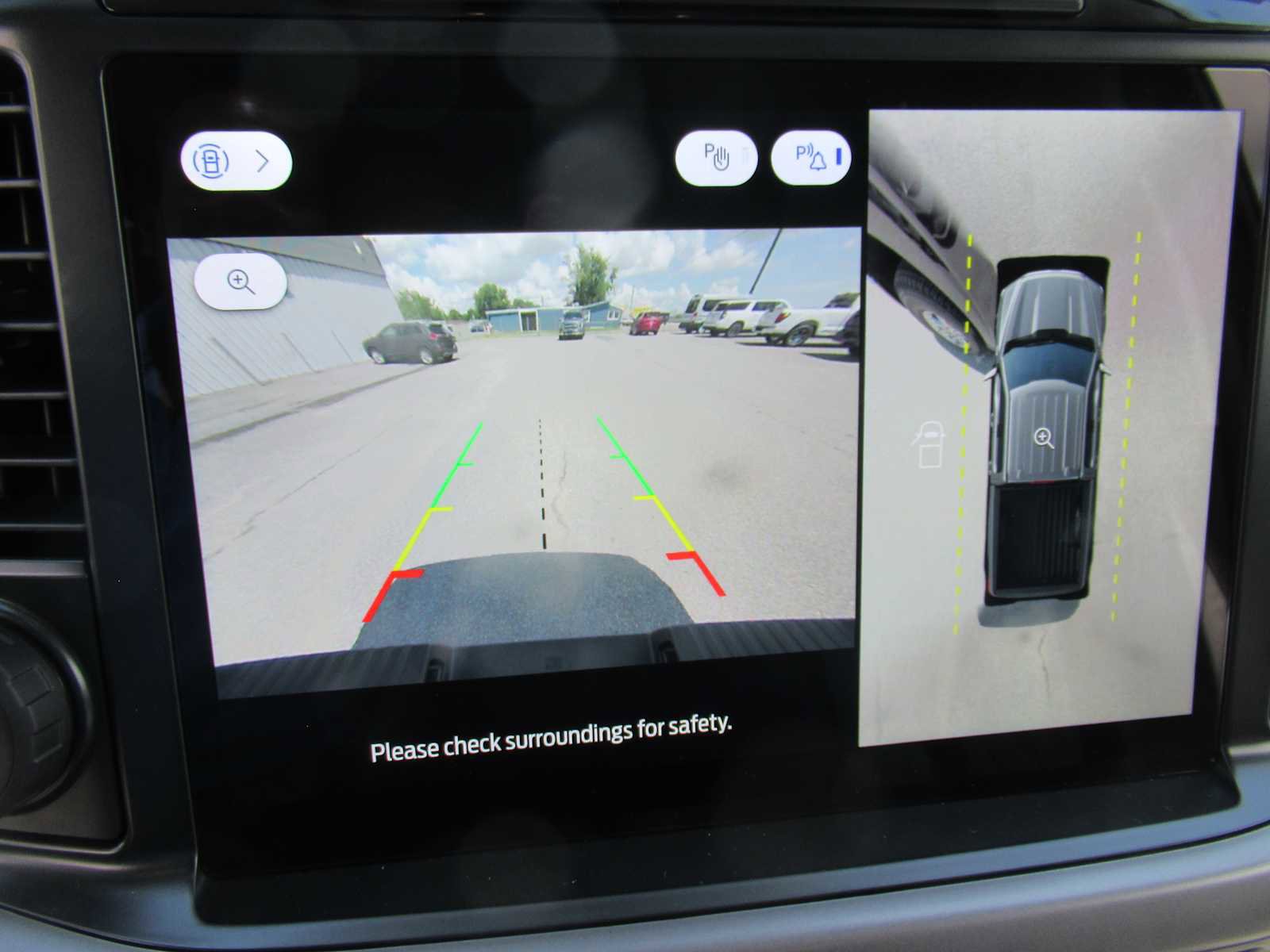 New 2025 Ford F150 XLT w/ Equipment Group 302A MID image 30