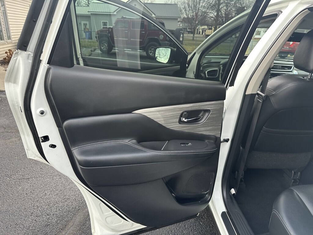 Used 2017 Nissan Murano SL image 27