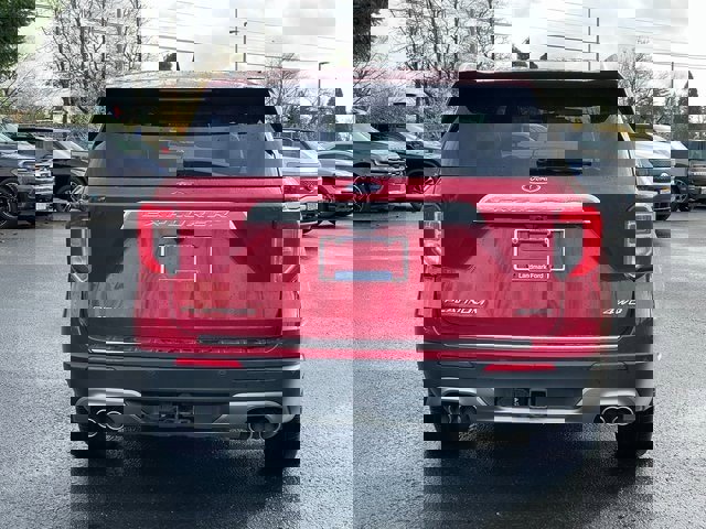 Certified 2021 Ford Explorer Platinum w/ Equipment Group 601A image 5