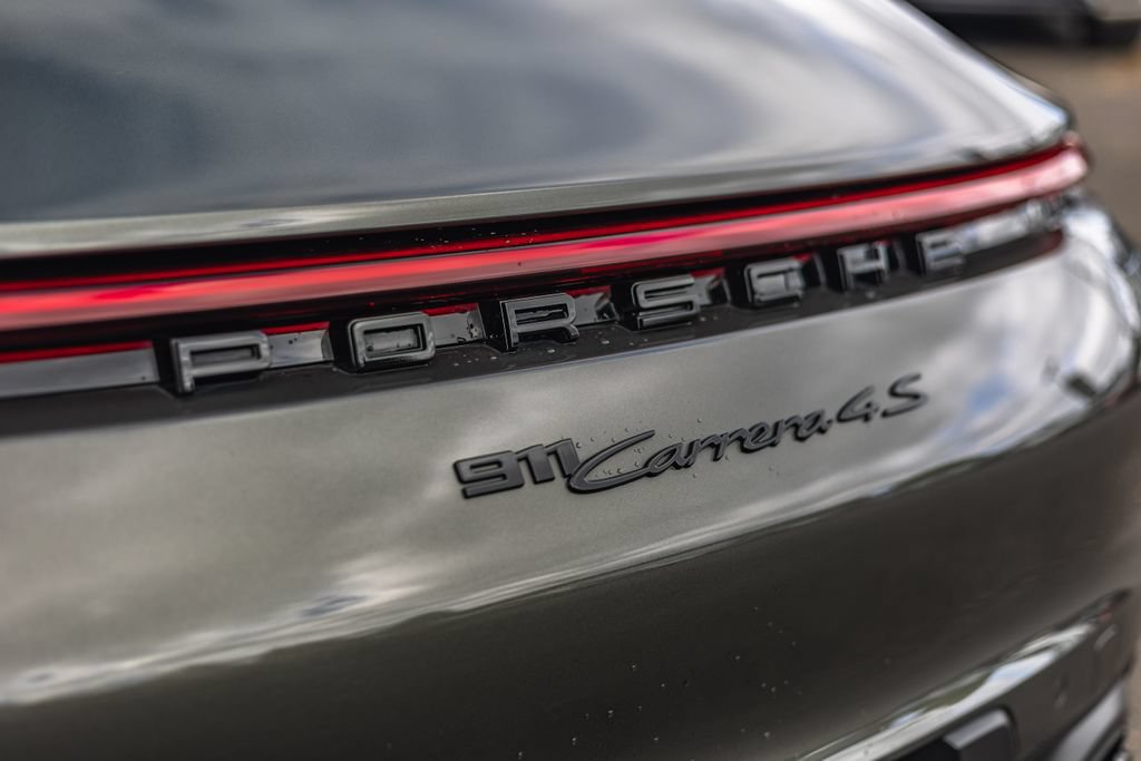 Used 2020 Porsche 911 Carrera 4S AWD/4WD image 12