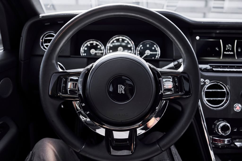 Used 2020 Rolls-Royce Cullinan AWD/4WD image 58