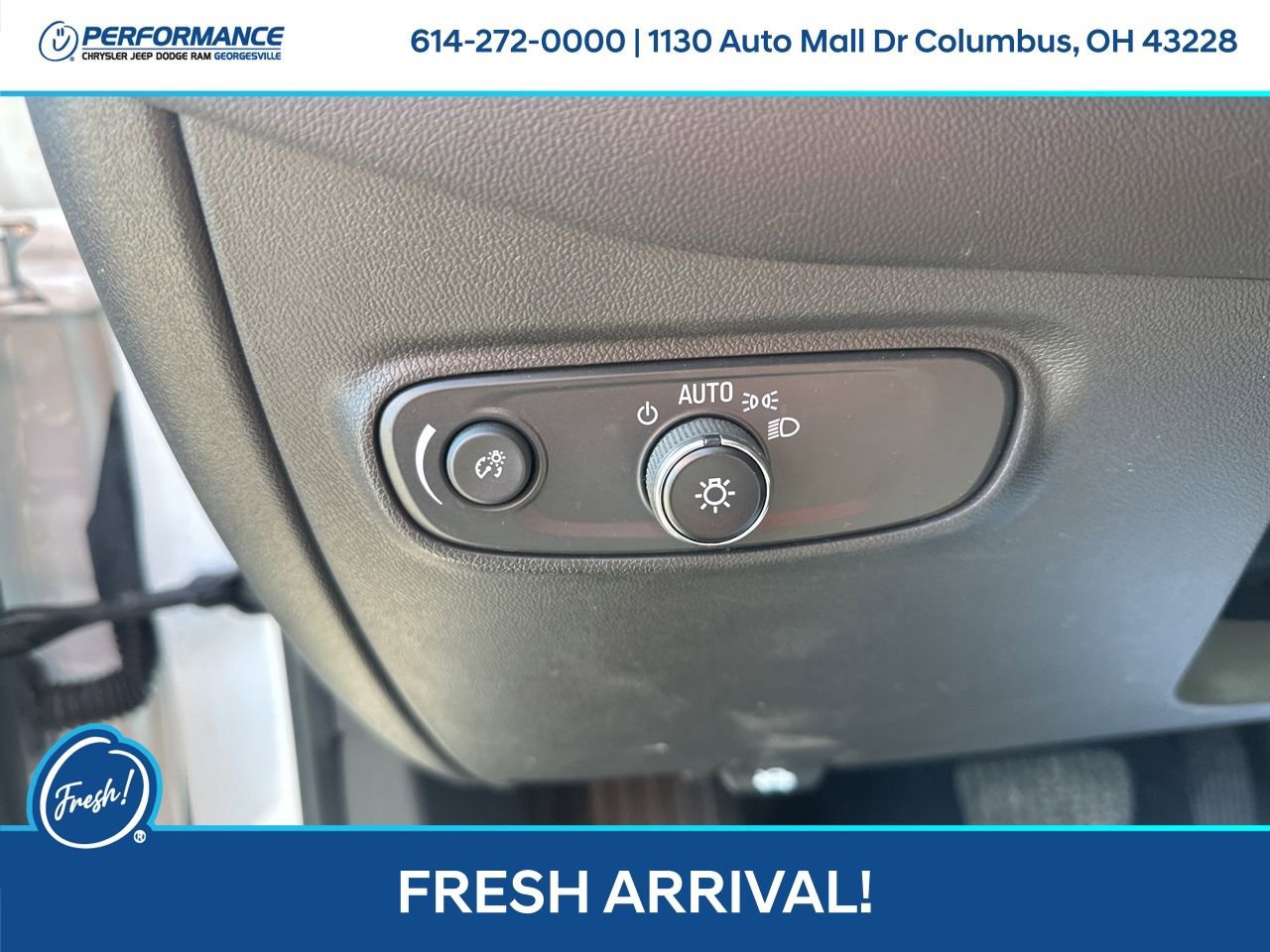 Used 2022 Chevrolet Equinox LT image 17