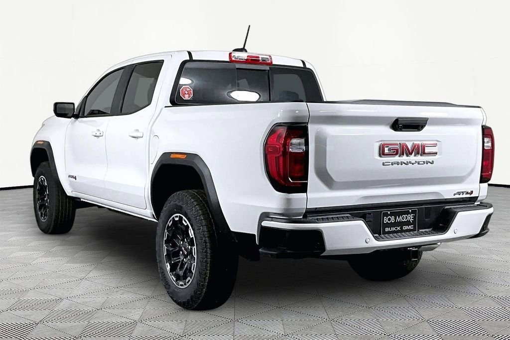New 2026 GMC Canyon AT4 AWD/4WD image 3
