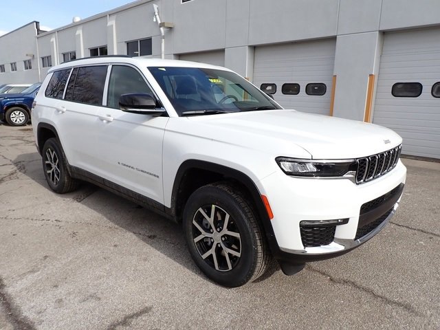 New 2025 Jeep Grand Cherokee L Limited image 7