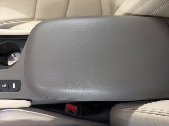 Used 2019 Cadillac XT5 Premium Luxury FWD image 34