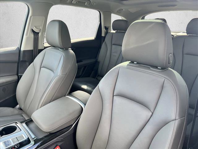 Used 2025 Audi Q7 3.0T Premium Plus image 16