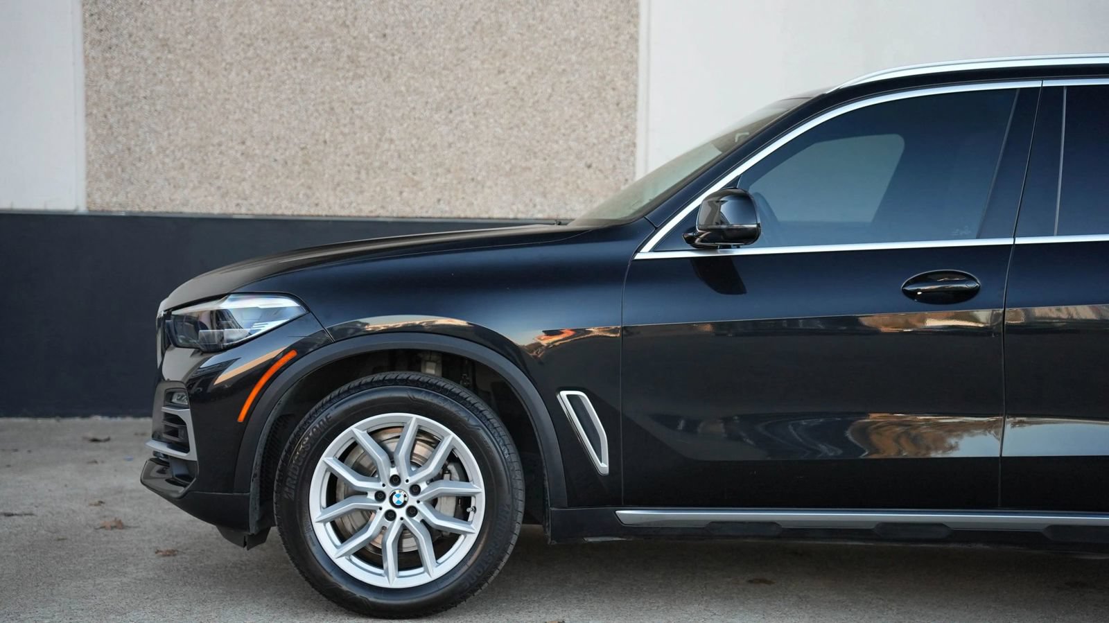 Used 2019 BMW X5 xDrive40i w/ Convenience Package AWD/4WD image 12