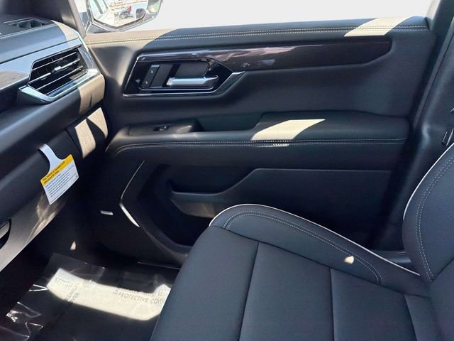 New 2026 GMC Yukon Elevation w/ Elevation Premium Package image 24