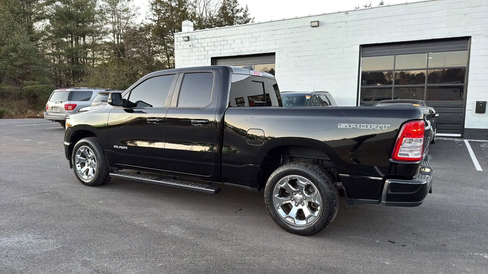 Used 2021 RAM 1500 Big Horn image 6