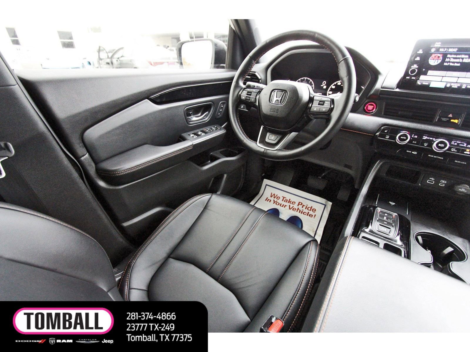 Used 2025 Honda Pilot TrailSport image 9