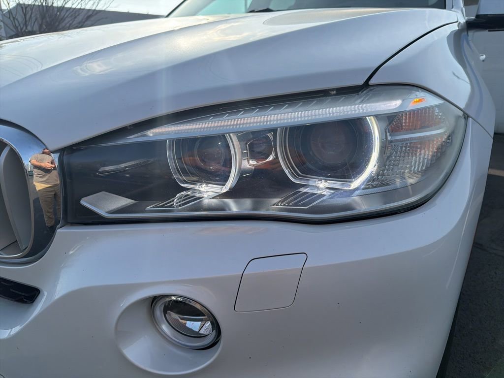Used 2015 BMW X5 xDrive35i image 9