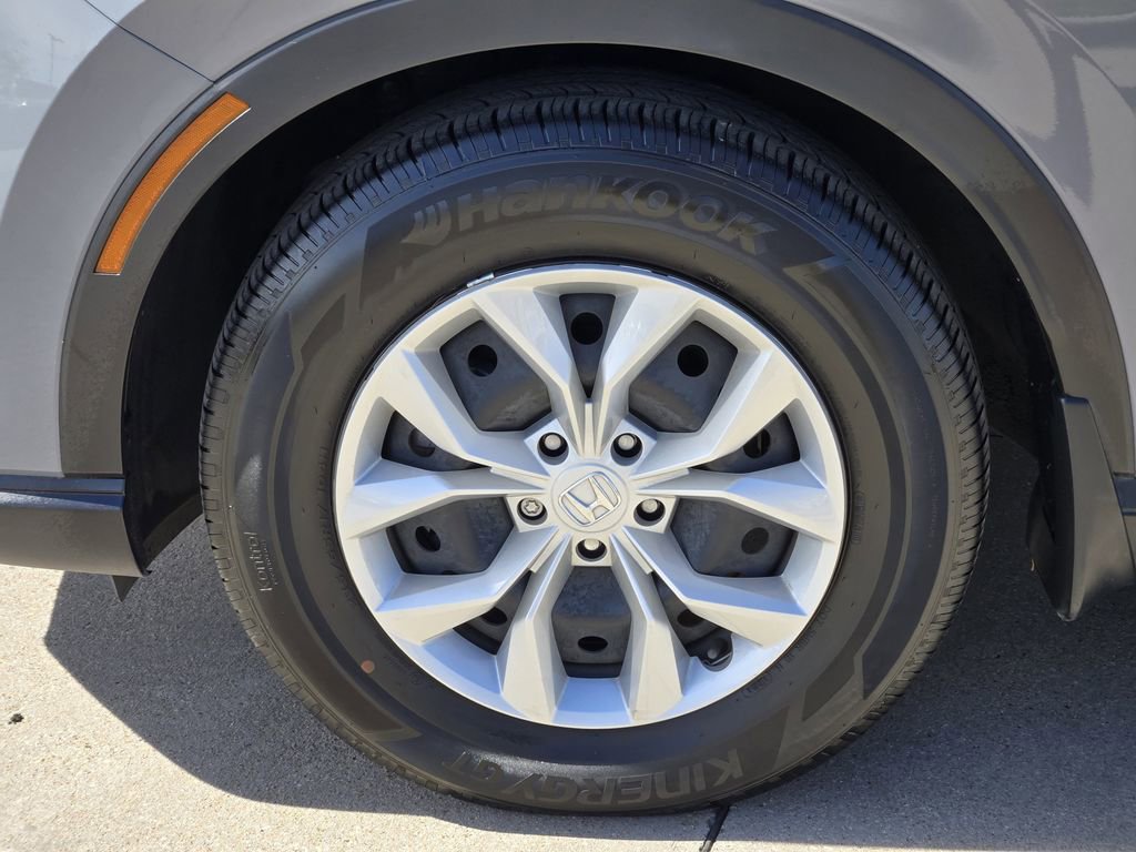 Used 2024 Honda CR-V LX image 17