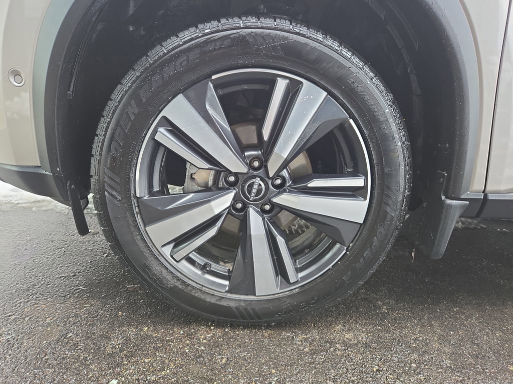 Used 2023 Nissan Rogue SL w/ SL Premium Package AWD/4WD image 10