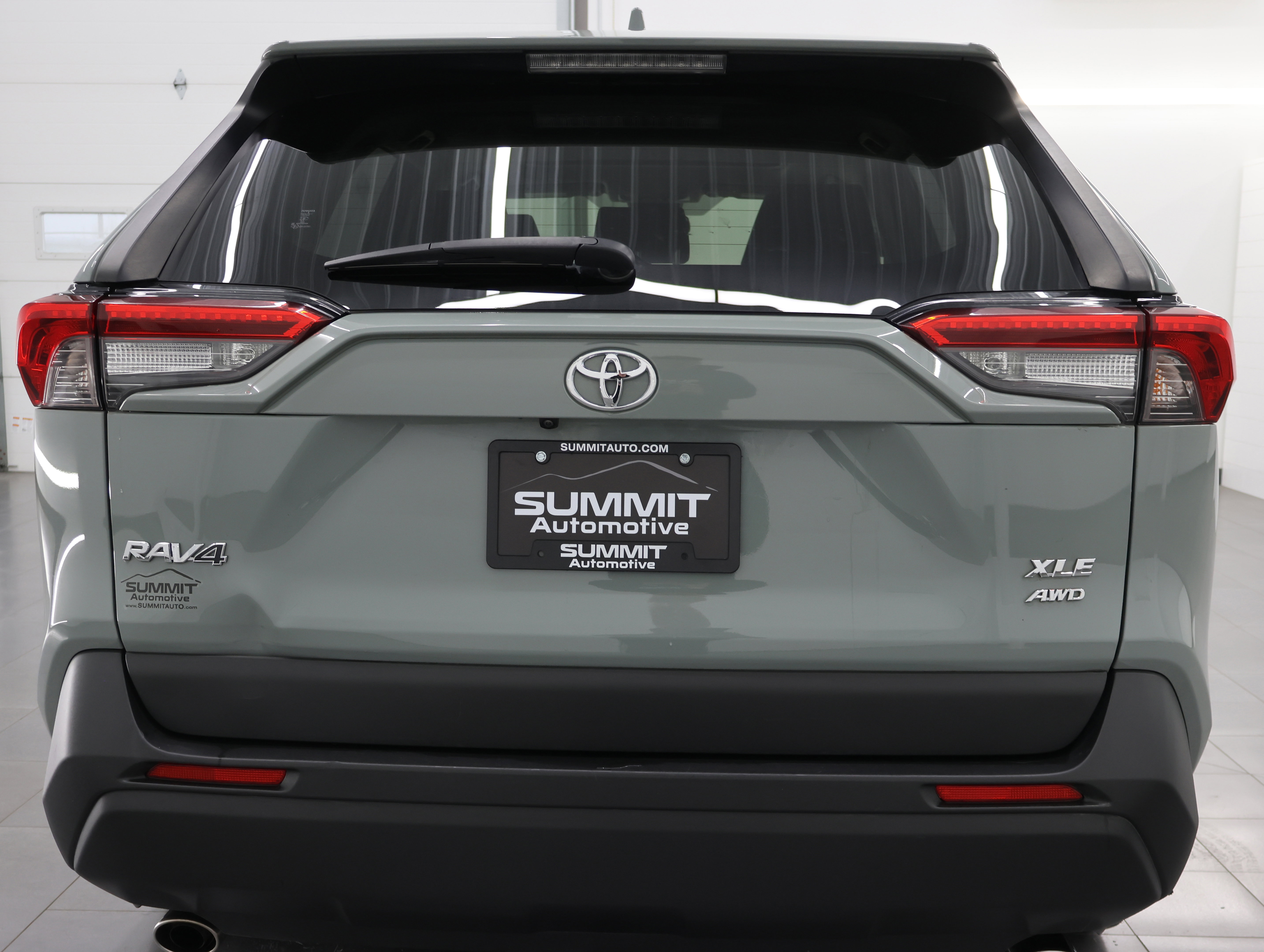 Used 2019 Toyota RAV4 XLE w/ Convenience Package image 26