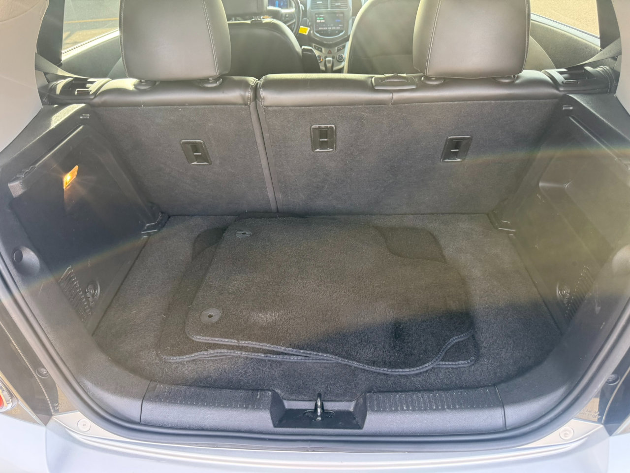 Used 2015 Chevrolet Sonic LTZ image 17