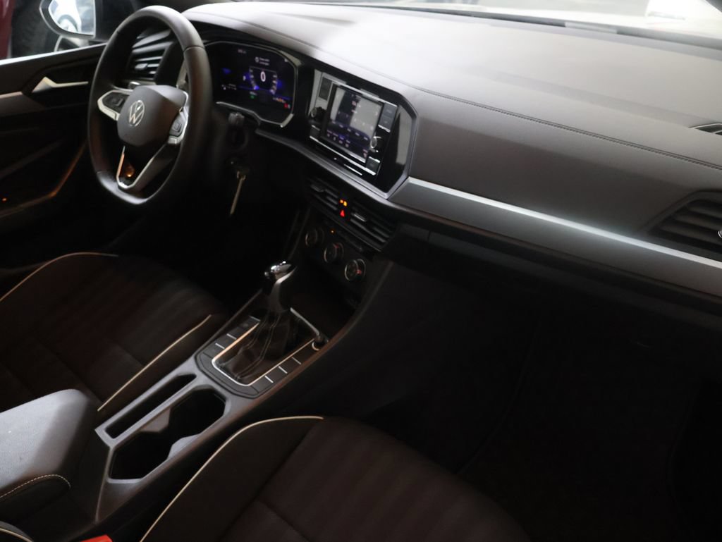 Used 2024 Volkswagen Jetta Sport FWD image 10