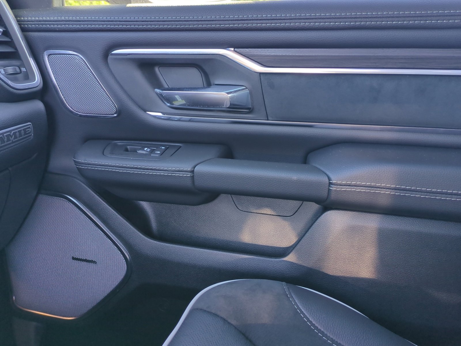 New 2026 RAM 1500 Laramie image 16