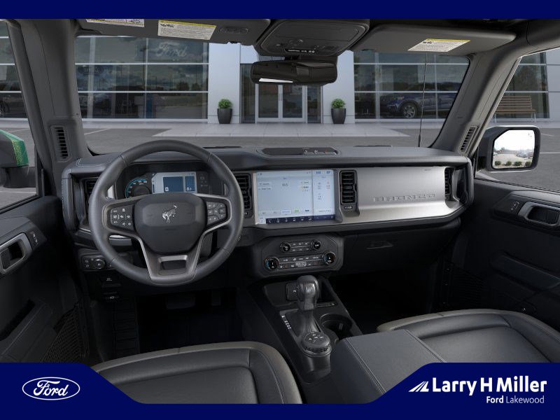 New 2025 Ford Bronco Outer Banks image 9