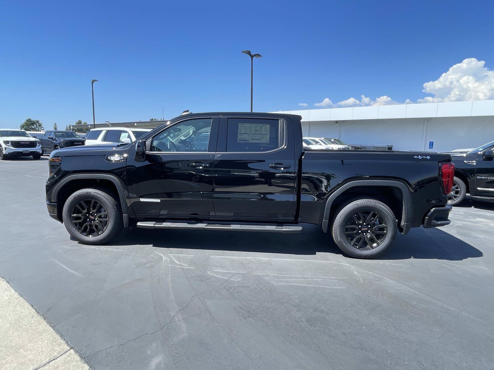 New 2026 GMC Sierra 1500 Elevation w/ Elevation Premium Package AWD/4WD image 8