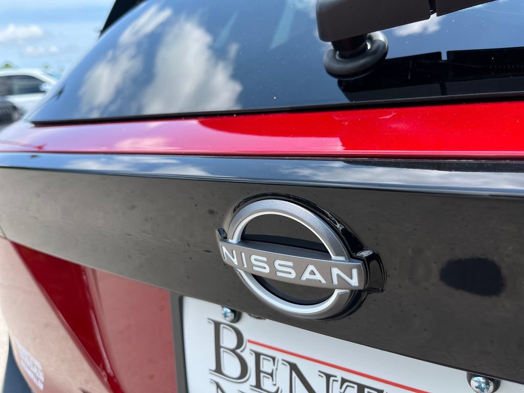 New 2026 Nissan Kicks SR w/ SR Premium Package FWD image 42