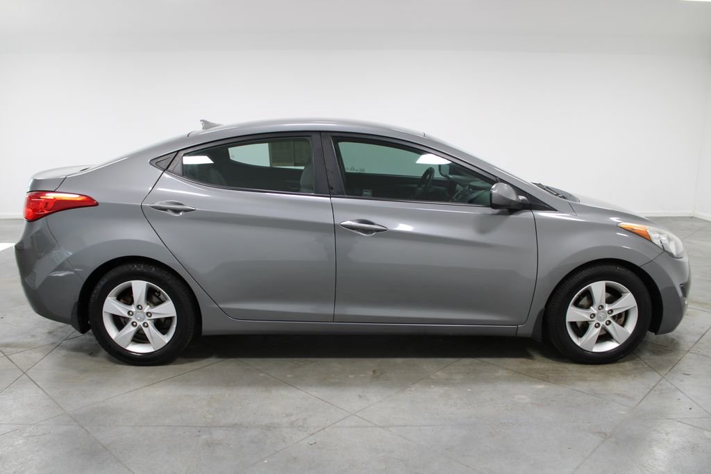 Used 2013 Hyundai Elantra GLS image 11