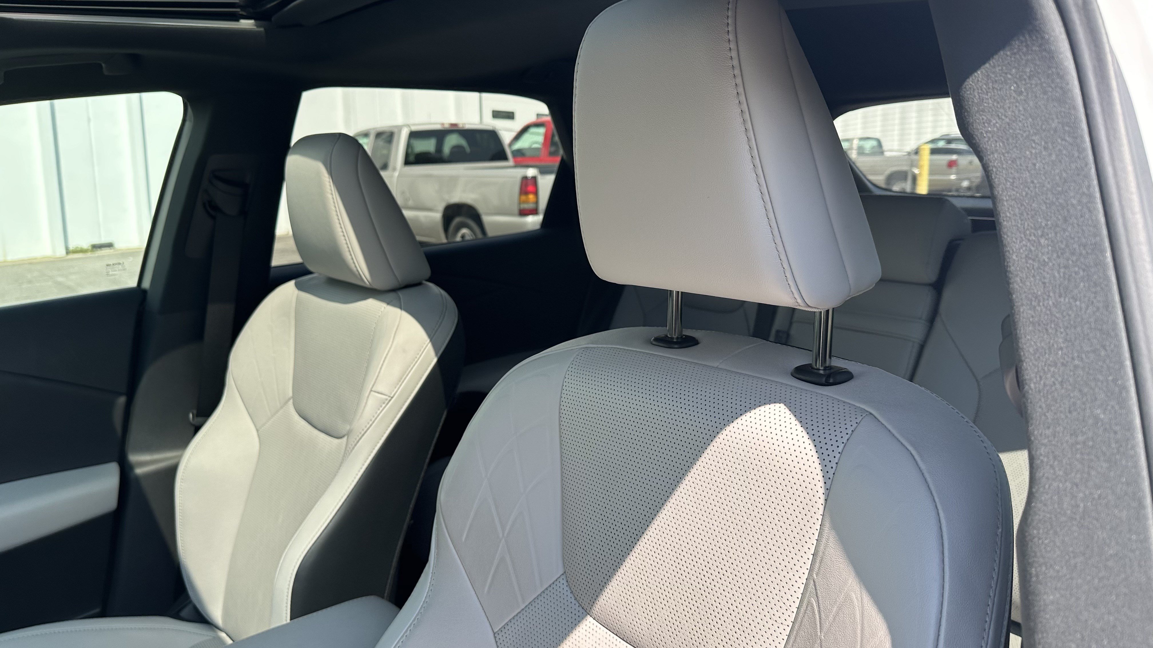 Used 2024 Lexus RX 350 Premium Plus w/ Convenience Package AWD/4WD image 18