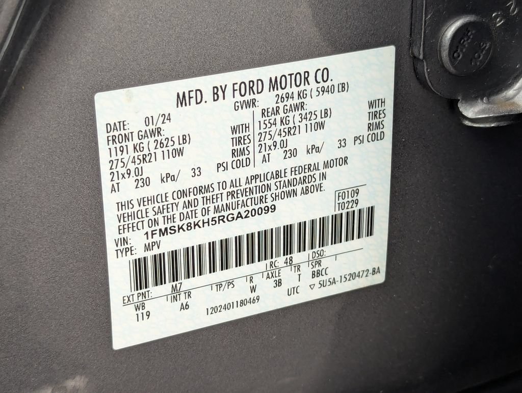 Used 2024 Ford Explorer ST-Line w/ Class IV Trailer Tow Package AWD/4WD image 31