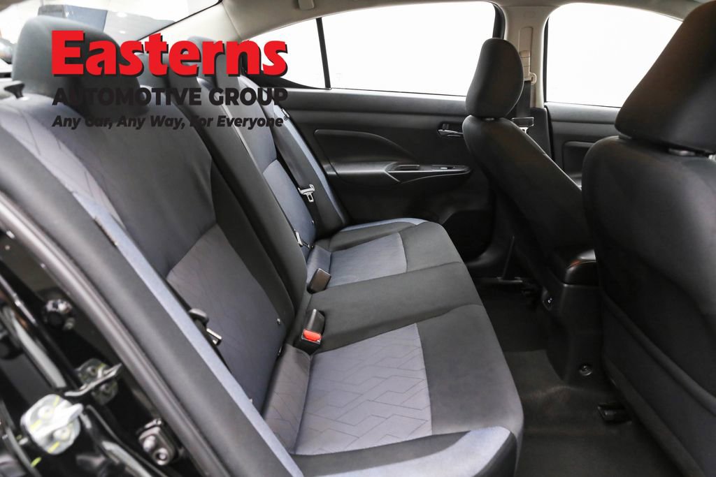 Used 2023 Nissan Versa SV image 23