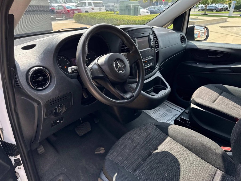 Used 2020 Mercedes-Benz Metris image 13