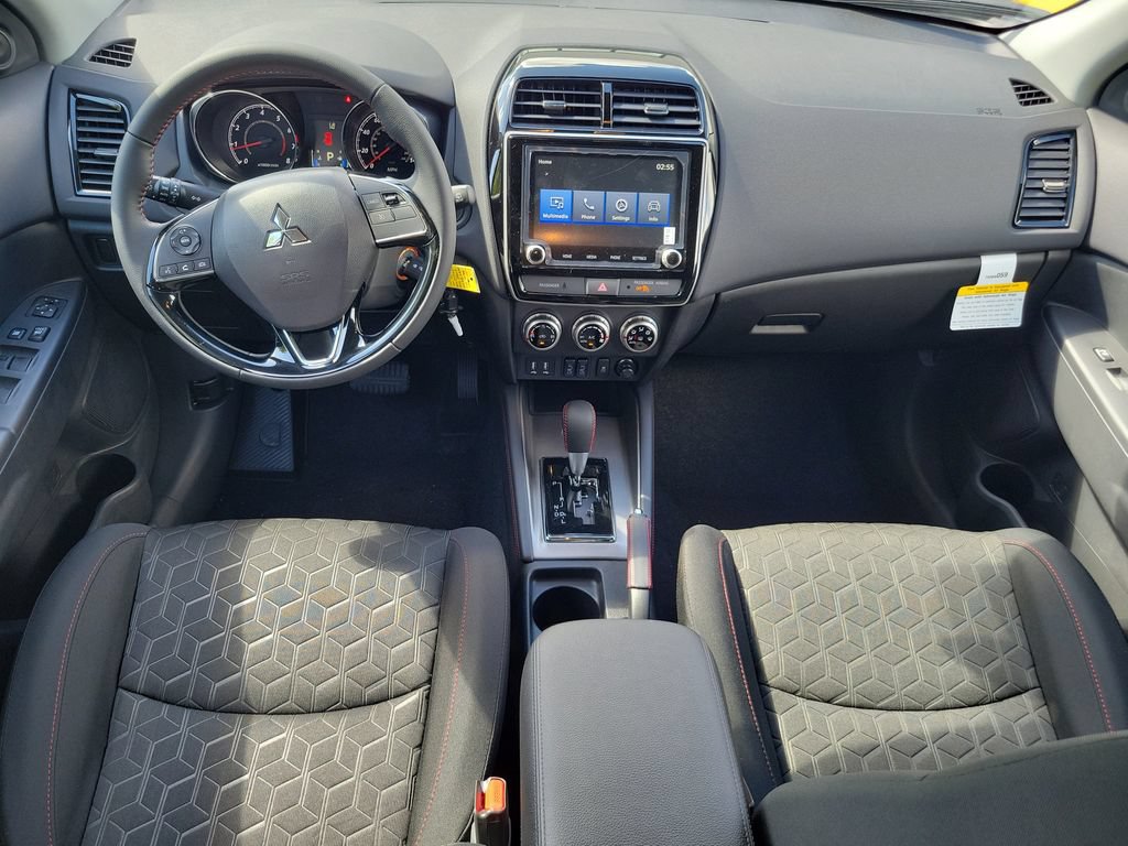New 2027 Mitsubishi Outlander Sport LE AWD/4WD image 16