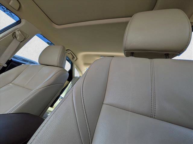 Used 2017 Toyota Avalon XLE Premium image 15