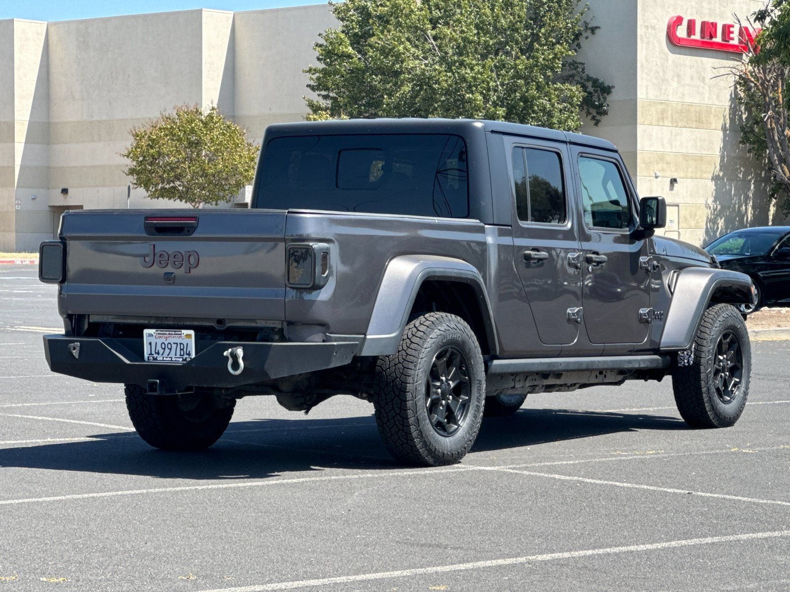 Used 2022 Jeep Gladiator Sport AWD/4WD image 4