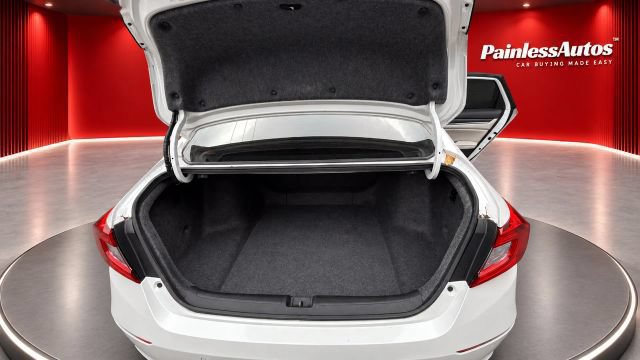 Used 2019 Honda Accord Touring image 17
